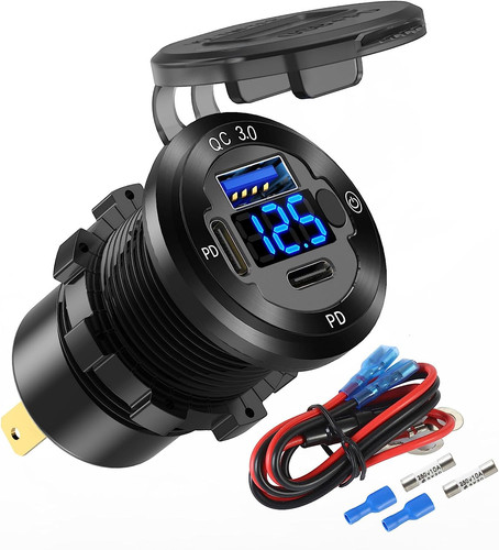 Presa corrente per auto usb - corrente,